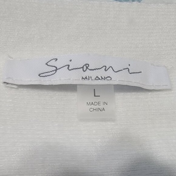 Siani Milano White Tunic-Style  Sweater Top-Feathers & Pearl Sleeves  (Large) - Picture 10 of 12